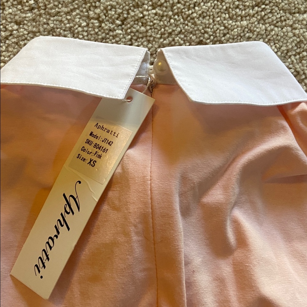 NWT Adorable Light Pink Dress with white collar-great Janet Weiss costume! - Picture 3 of 5